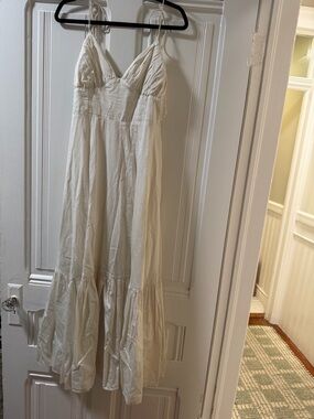 Abercrombie & Fitch Ivory Maxi Dress with Spaghetti Straps